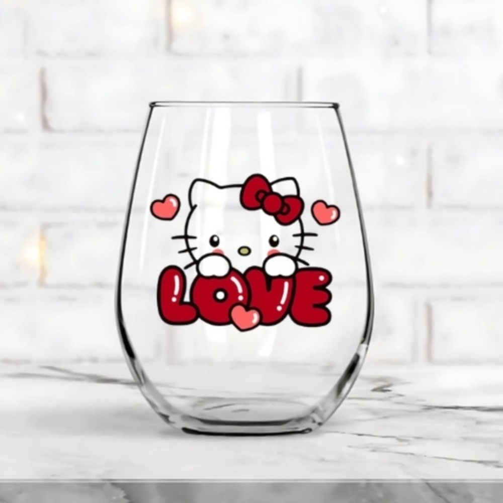 Hello Kitty Love Valentines Day Wine Glass